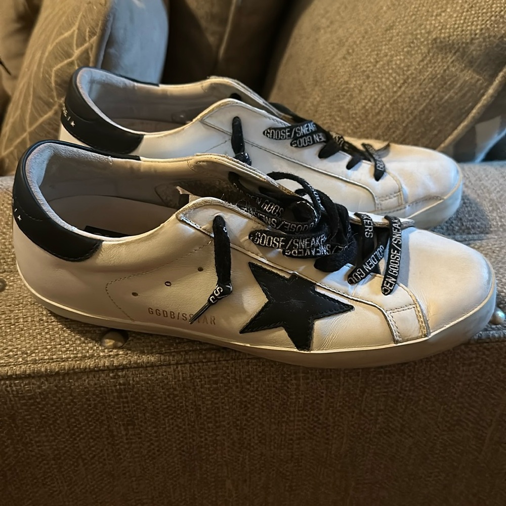 Authentic Golden Goose Sneakers size 41